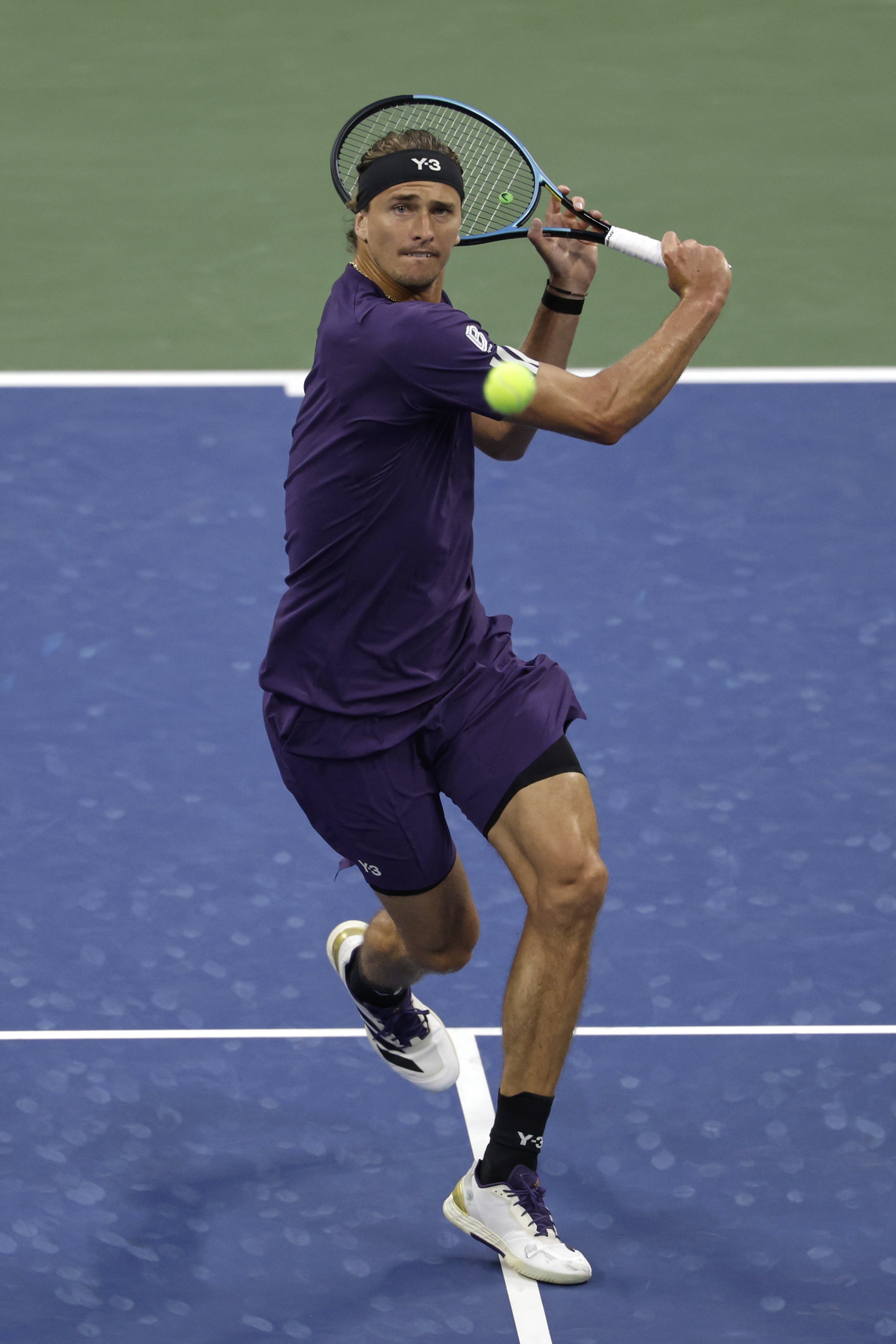 德国网球队轻取世界网球队，兹维列夫惊艳世界的简单介绍