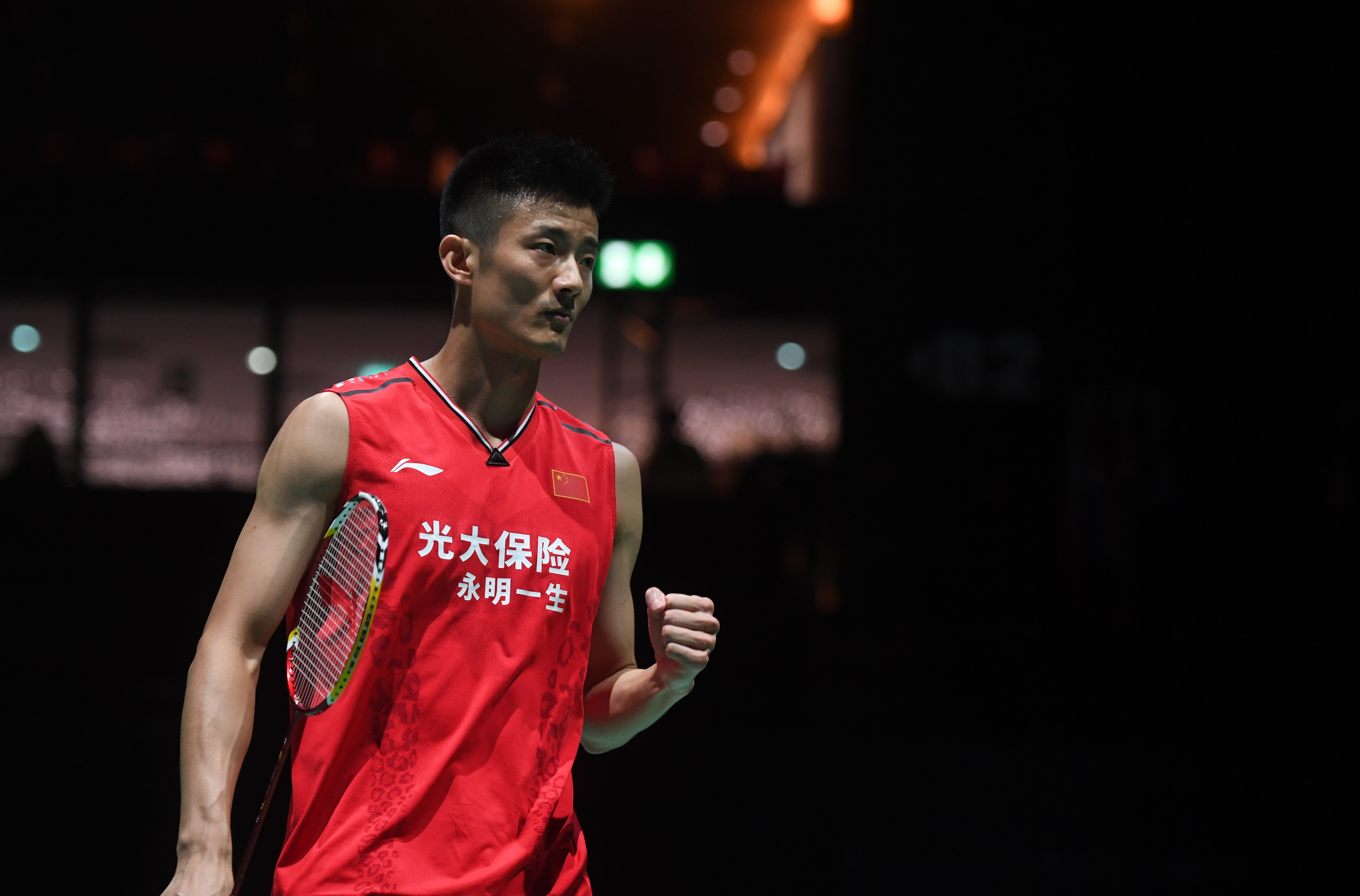 印尼羽毛球队险胜中国羽毛球队，谌龙送出助攻