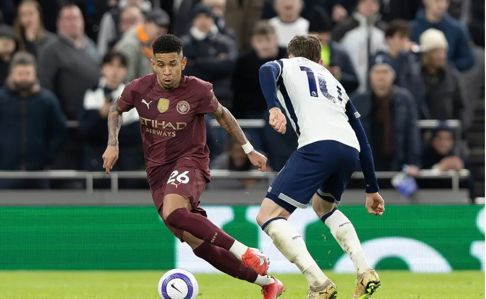 包含塞内加尔强势切尔西，哈兰德高光表现的词条