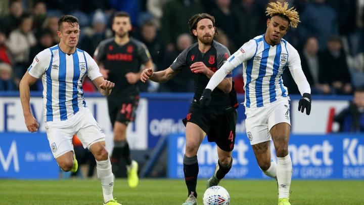 哈德斯菲尔德主场破门得手，实现胜利的简单介绍