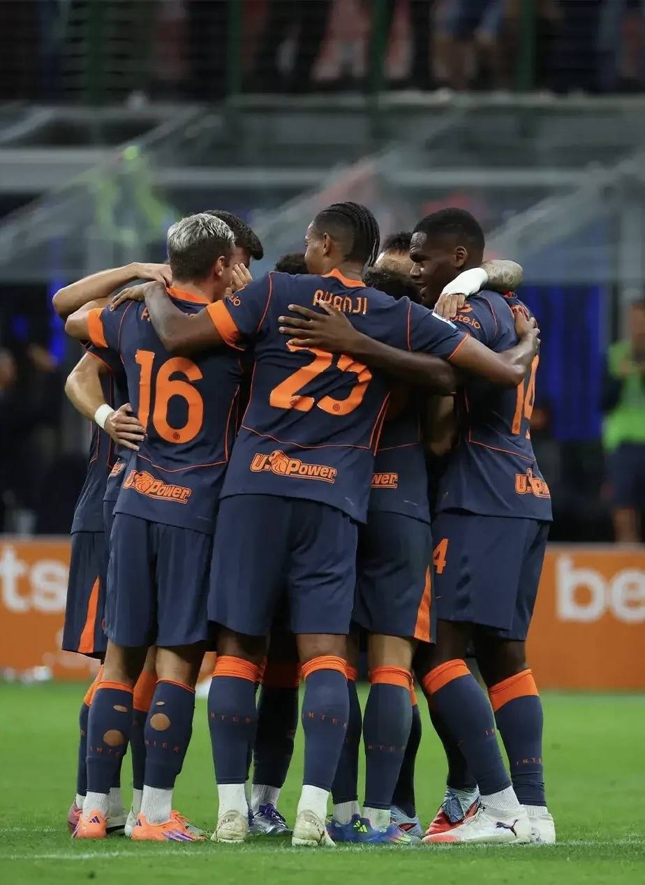 关于萨索洛球员集体训练,备战下一场热门对手的信息 关于萨索洛球员集体训练,备战下一场热门对手的信息