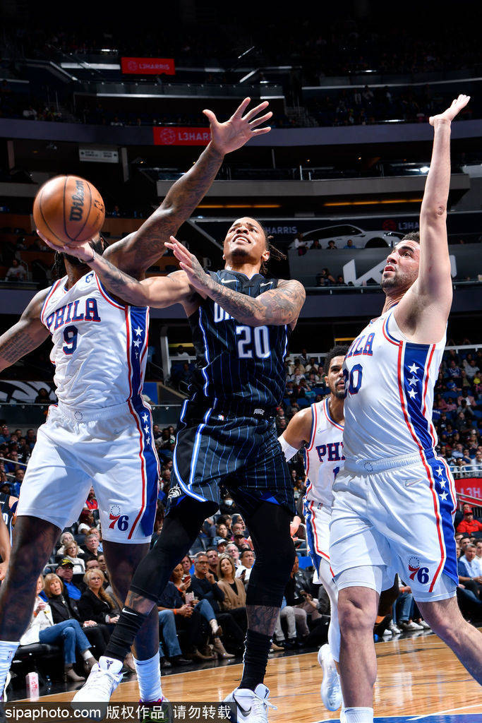 开云下载-魔术碾压四川队，恩比德统治全场