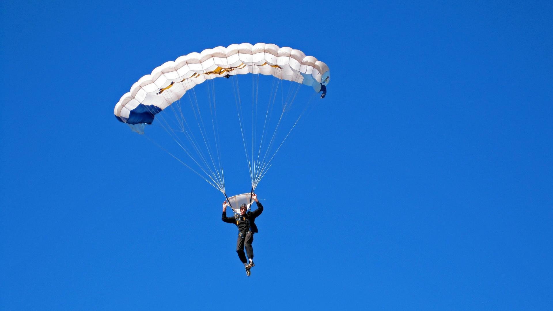 稳定如福登，冷门如尼斯，足球世界的秩序与惊喜