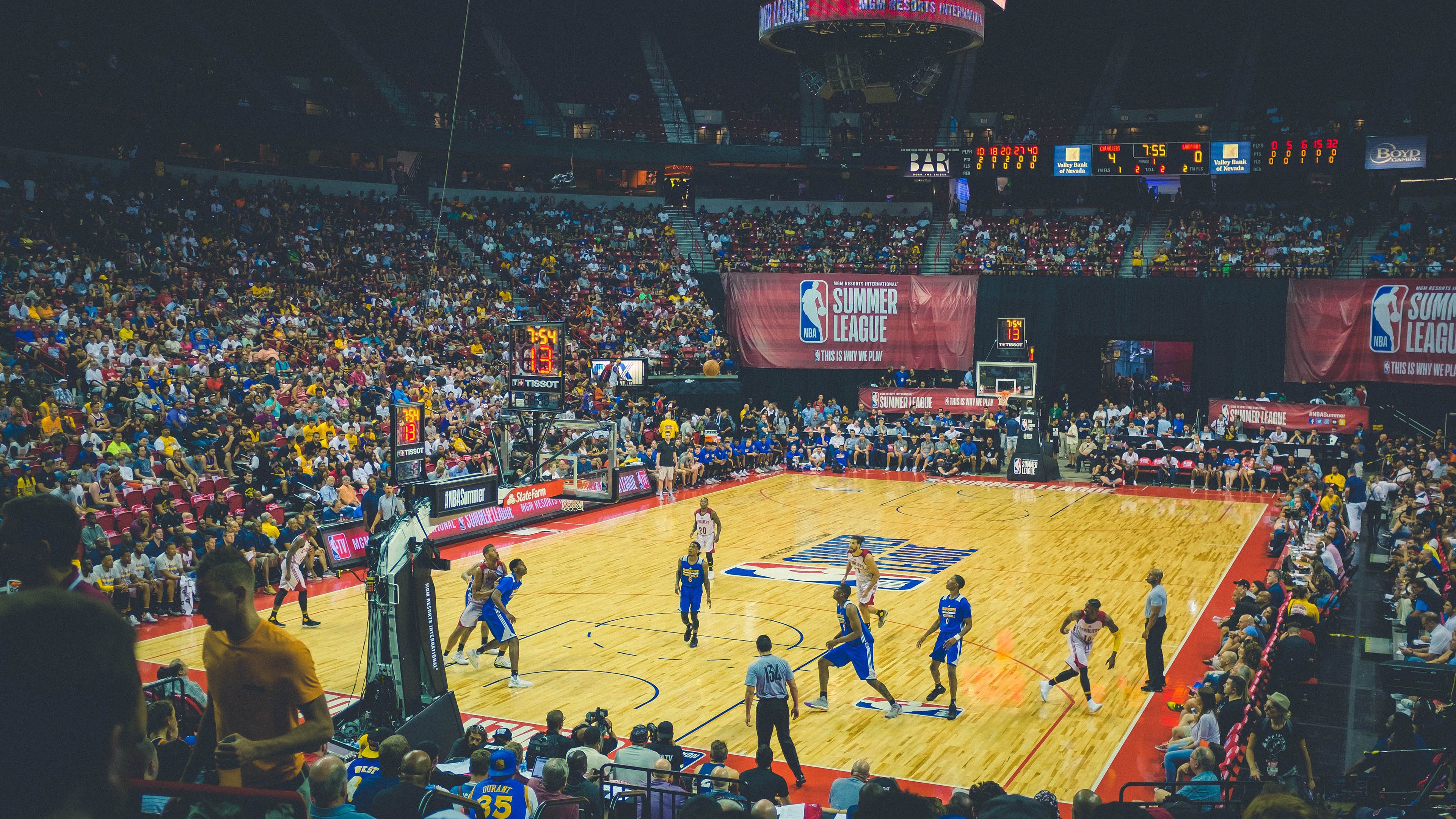 开云体育平台APP-末节风暴！贝恩连续得分拉开差距，辽宁队强势带走深圳队