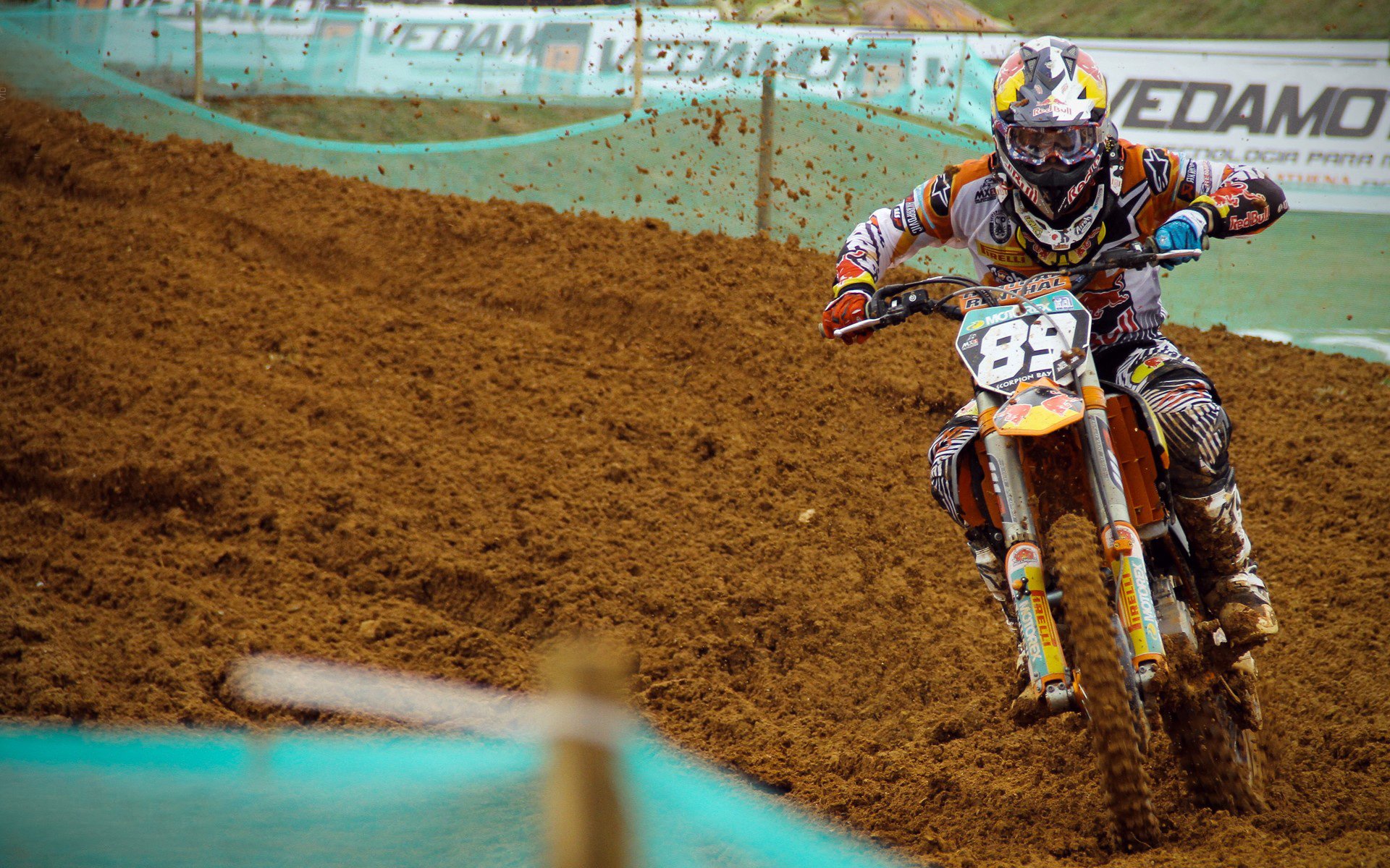 新王登基!阿尔卡拉斯ATP总决赛横扫法网冠军,青春风暴席卷网坛